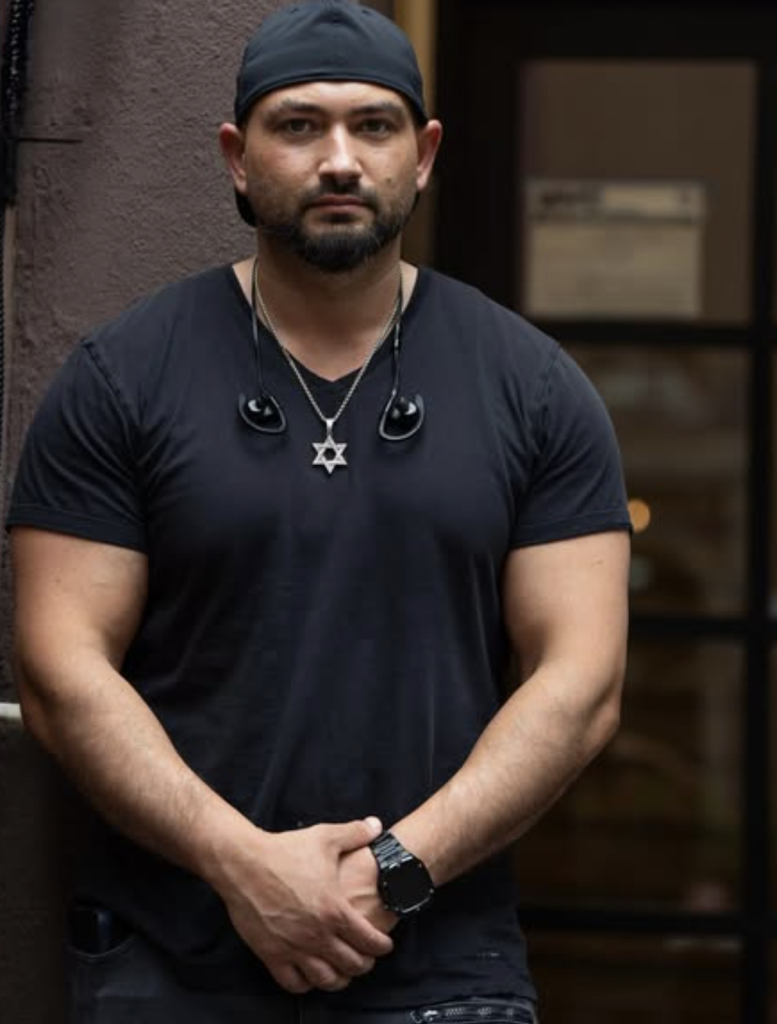 Barber Mike | Best Men's Haircuts & Fades NYC | Wize Gize Barbershop NYC